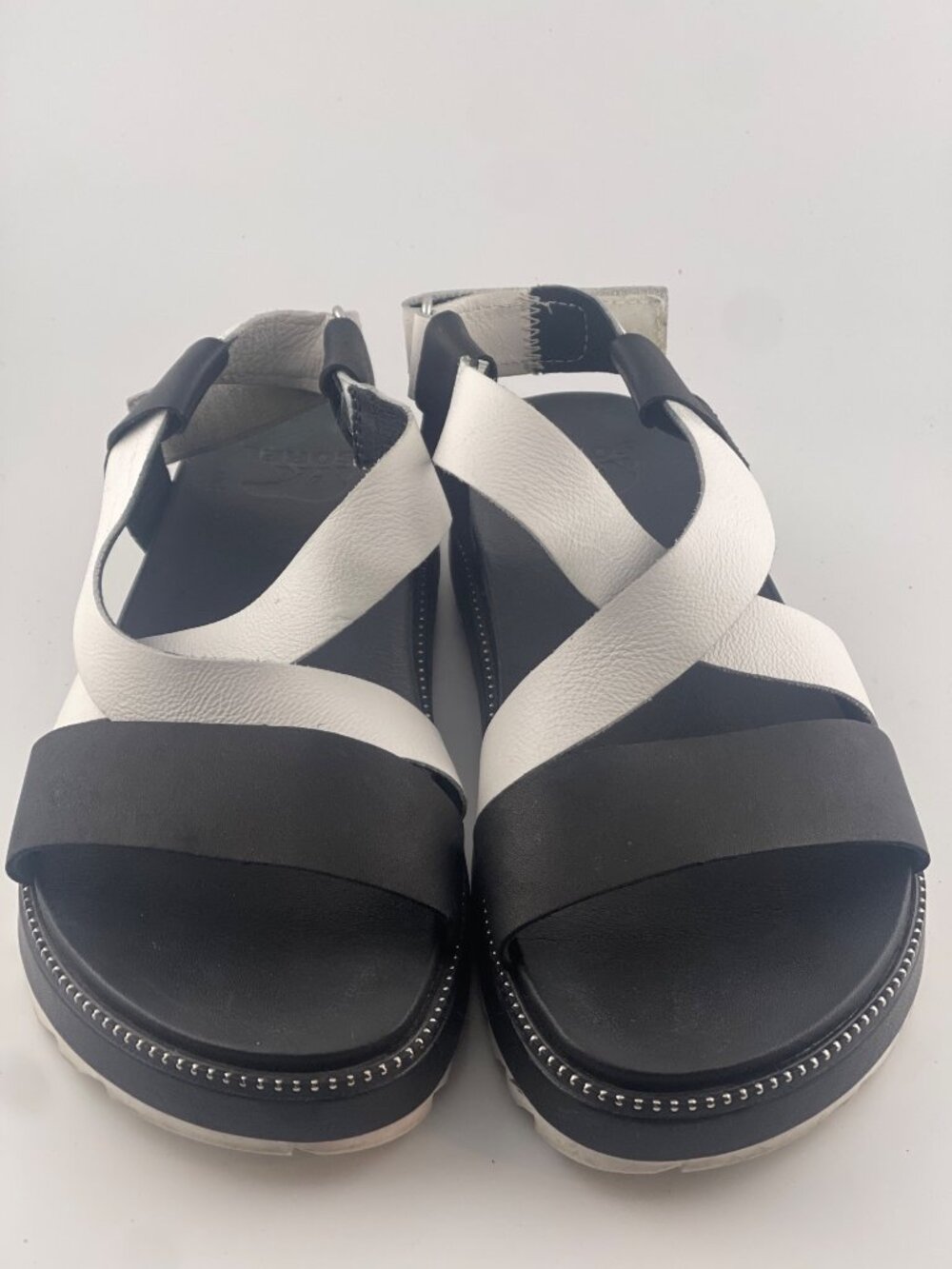 Sorel Womens Black & White Leather Crisscross Slingback Sandals Size 7